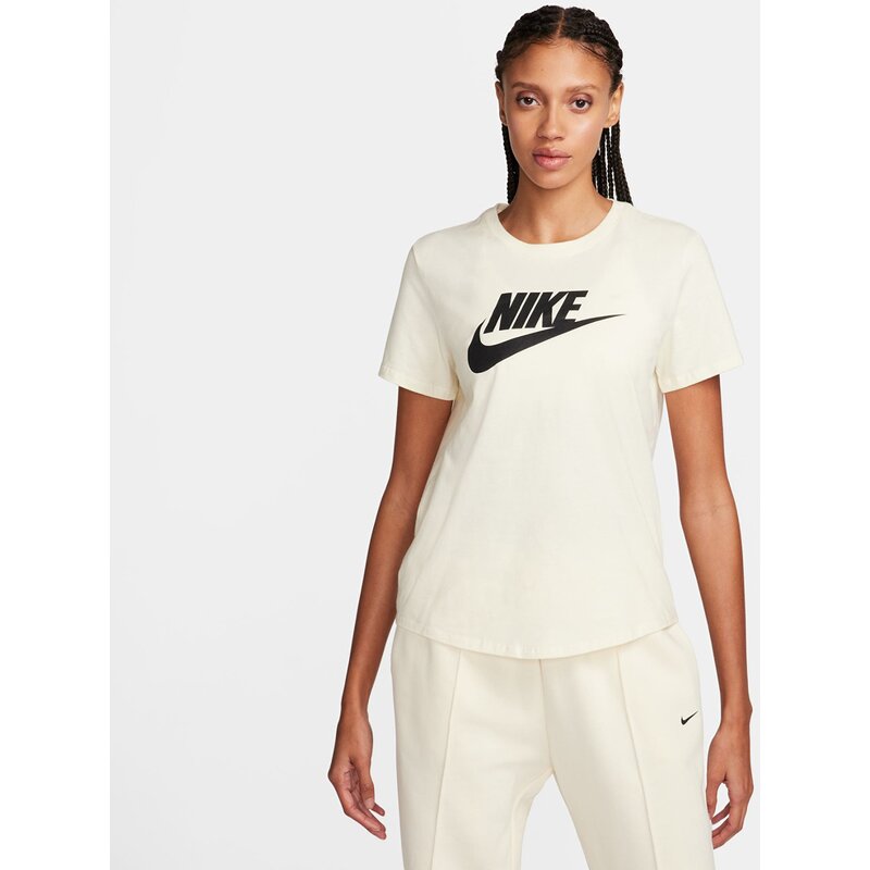 Shirt w nsw tee essntl icn ftra Nike, мультиколор
Shirt w nsw tee essntl icn ftra Nike, мультиколор