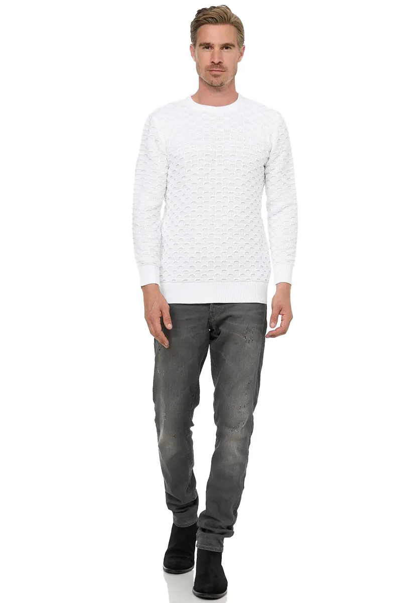 Вязаный свитер Rusty Neal, с современным узором спицами, белый
Вязаный свитер Rusty Neal, с современным узором спицами, белый