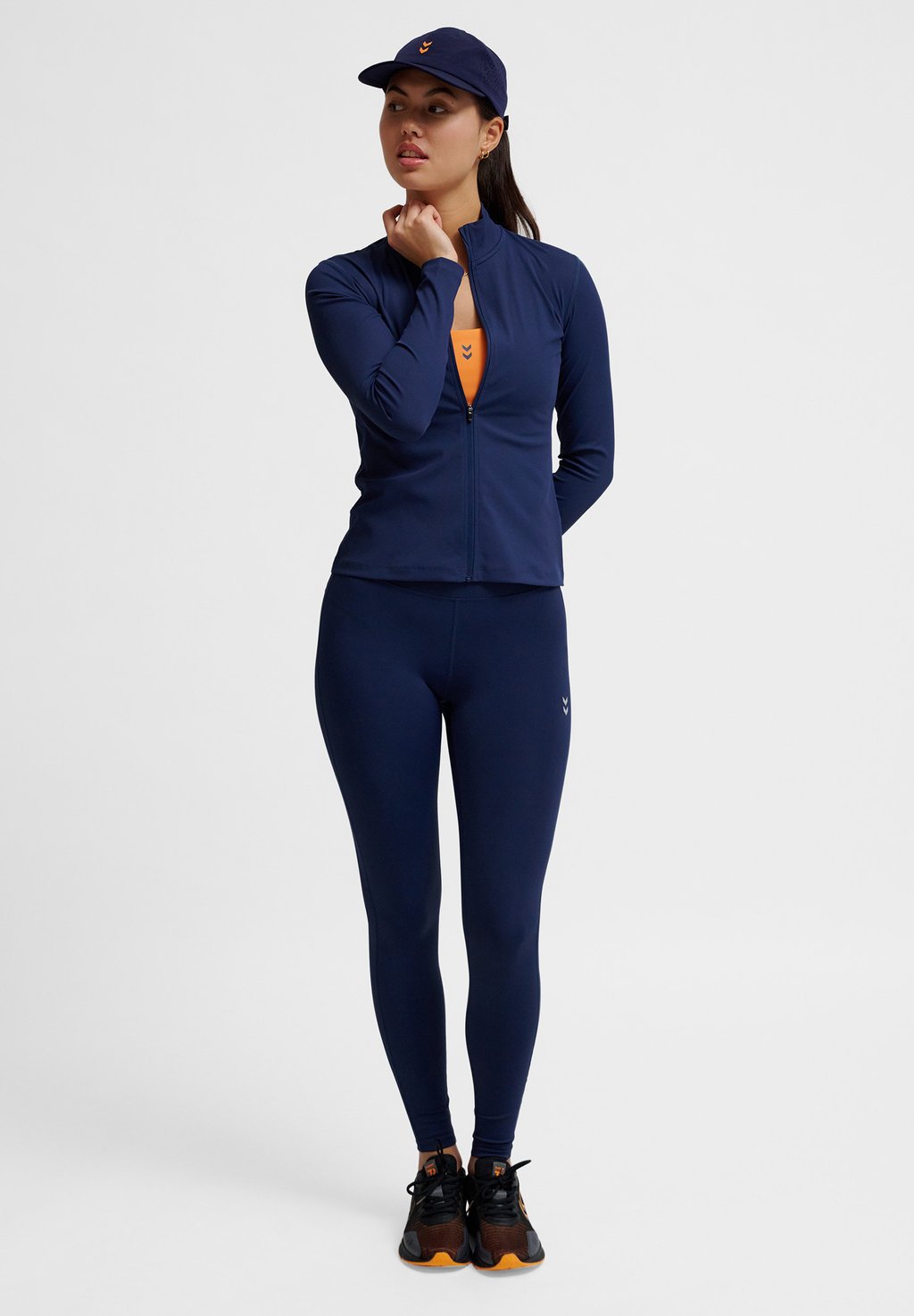 Кардиган Hummel, синий
Кардиган Hummel, синий