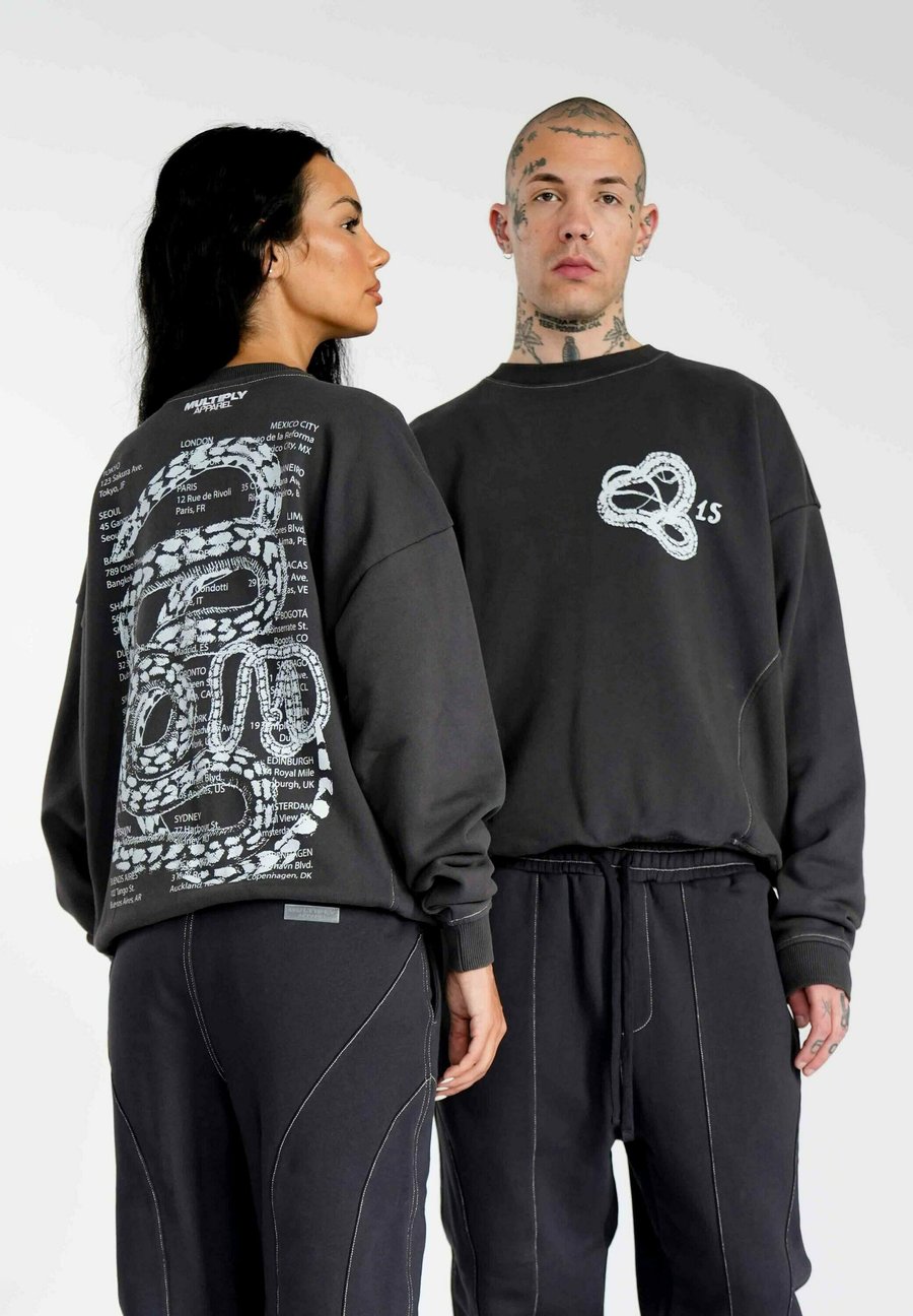 Толстовка Multiply Apparel SERPENT, Black Soda Washed/Anthracite
Толстовка Multiply Apparel SERPENT, Black Soda Washed/Anthracite