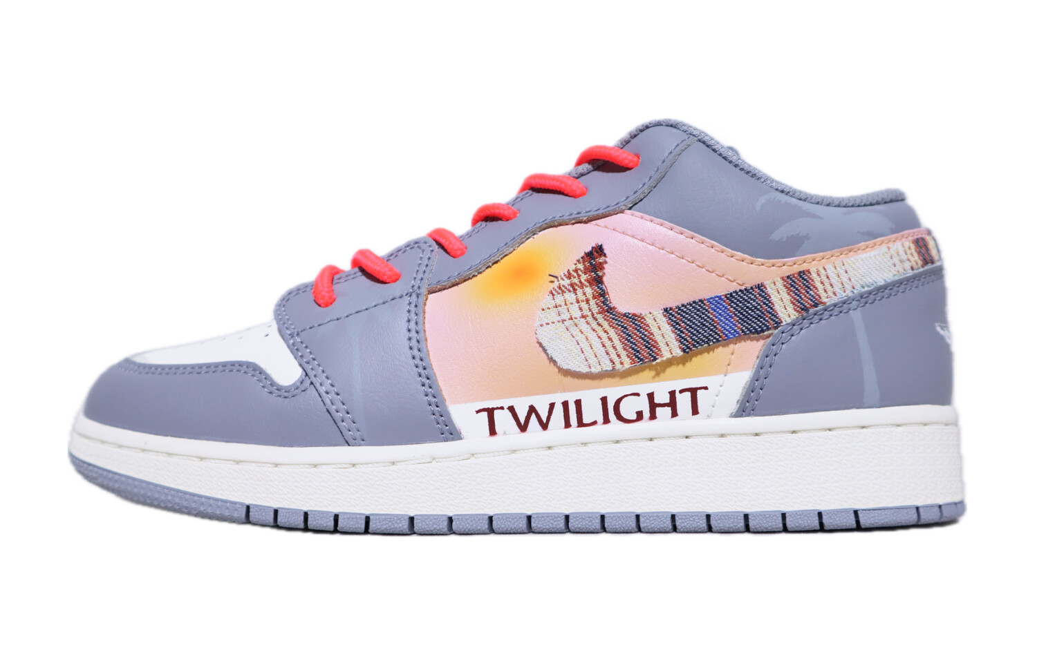 Кроссовки Air Jordan 1 Vintage Basketball Shoes Women's Low-top Gray, Orange, серый
Кроссовки Air Jordan 1 Vintage Basketball Shoes Women's Low-top Gray, Orange, серый
