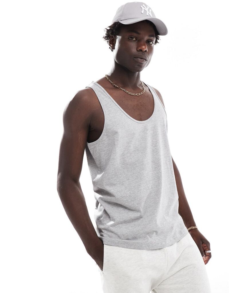 Серая майка ASOS DESIGN
Серая майка ASOS DESIGN