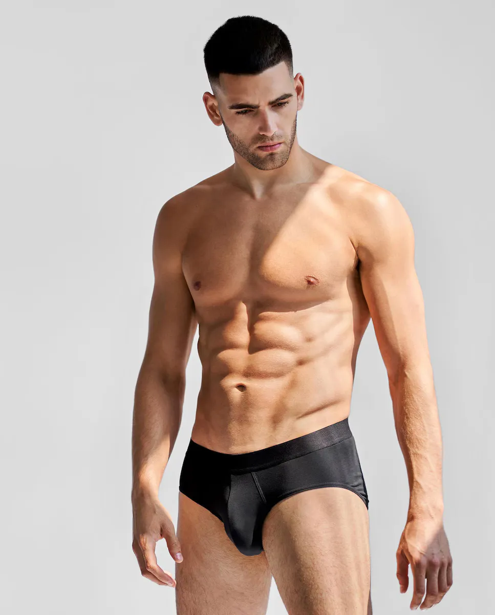 Упаковка из 3 мужских трусов из простого органического хлопка Bread & Boxers, чёрный
Упаковка из 3 мужских трусов из простого органического хлопка Bread & Boxers, чёрный