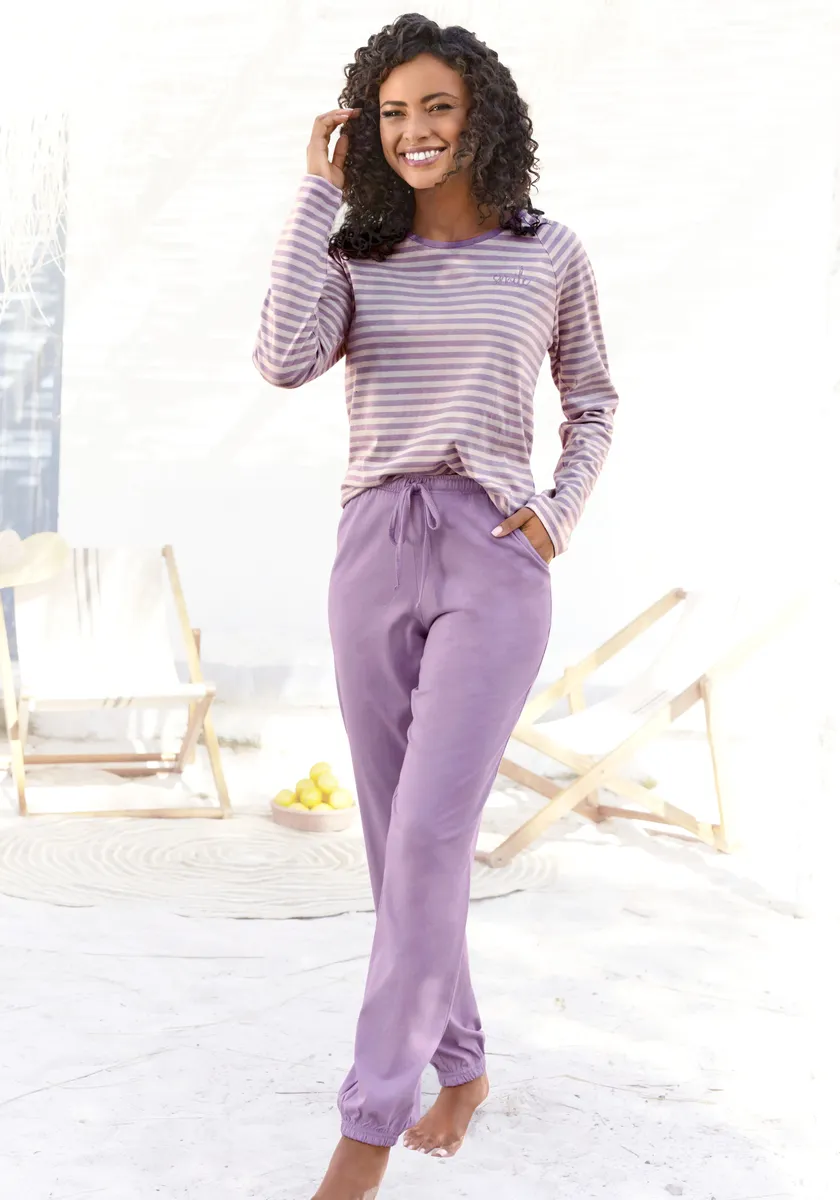 Пижама Vivance Dreams с полосками, окрашенными в пряжу, фиолетовый
Пижама Vivance Dreams с полосками, окрашенными в пряжу, фиолетовый