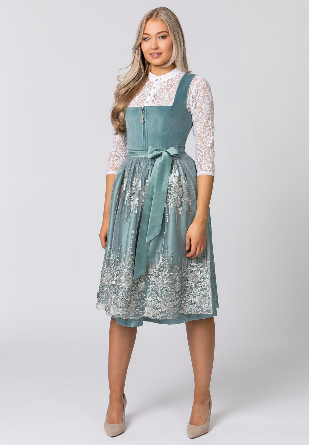 Широкая юбка в сборку SARAH Stockerpoint, цвет Petrol
Широкая юбка в сборку SARAH Stockerpoint, цвет Petrol