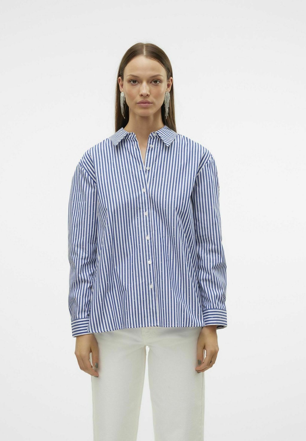 Блузка на пуговицах Vero Moda, белый
Блузка на пуговицах Vero Moda, белый