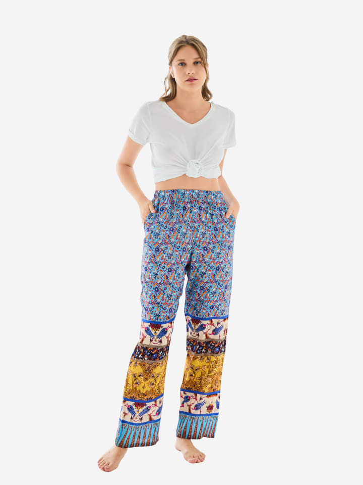 Женские брюки Webhose синего цвета Goldenbay
Женские брюки Webhose синего цвета Goldenbay