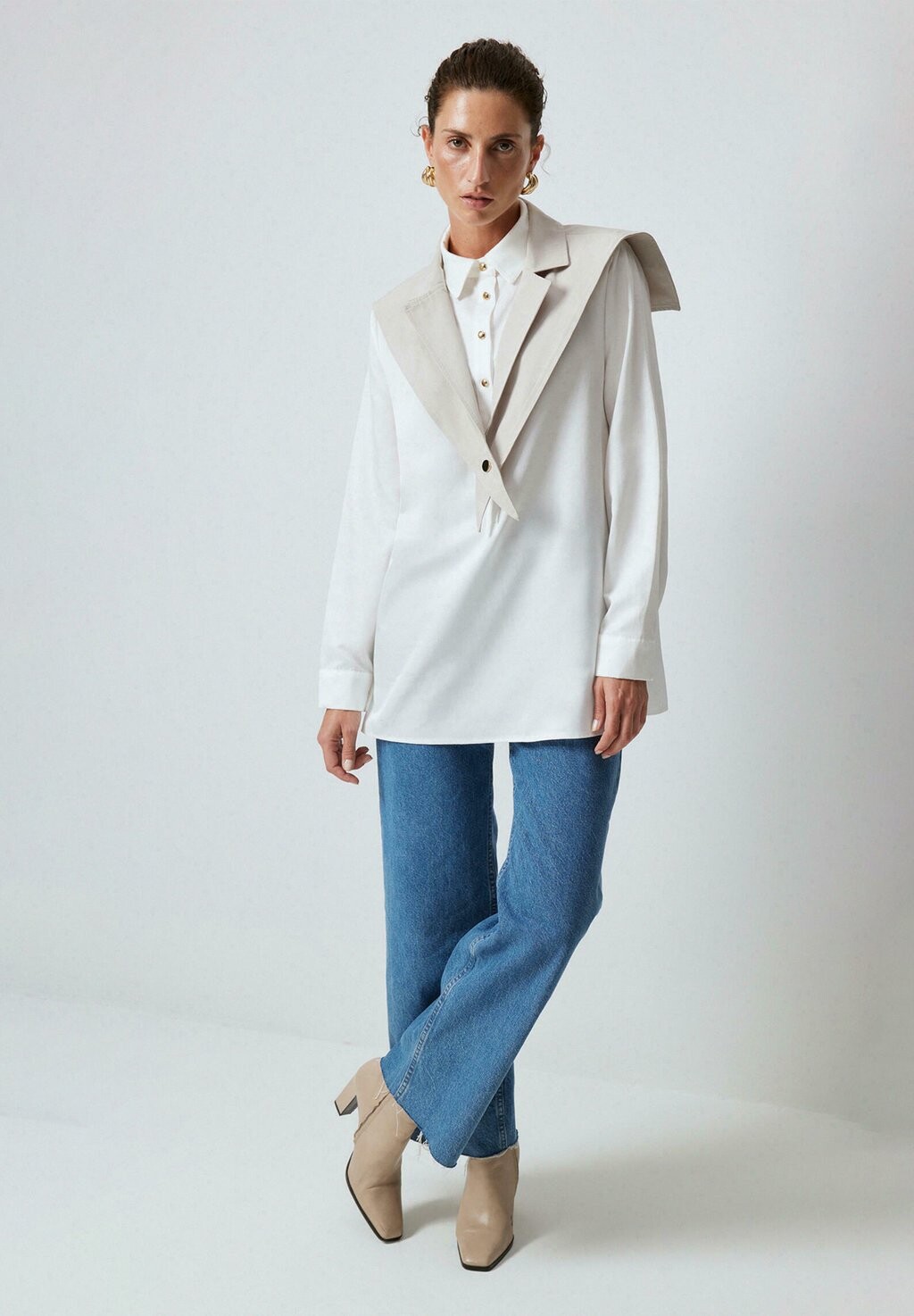 Блуза COLLARED Touché Privé, белый
Блуза COLLARED Touché Privé, белый