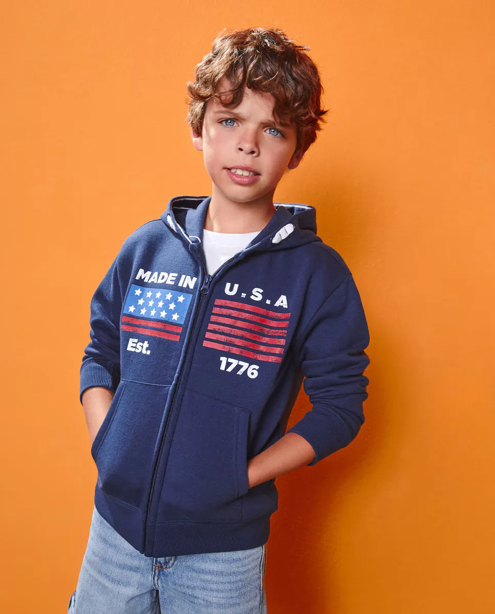 Толстовка с флагом для мальчика с открытым капюшоном Kids El Corte Inglés, темно-синий
Толстовка с флагом для мальчика с открытым капюшоном Kids El Corte Inglés, темно-синий