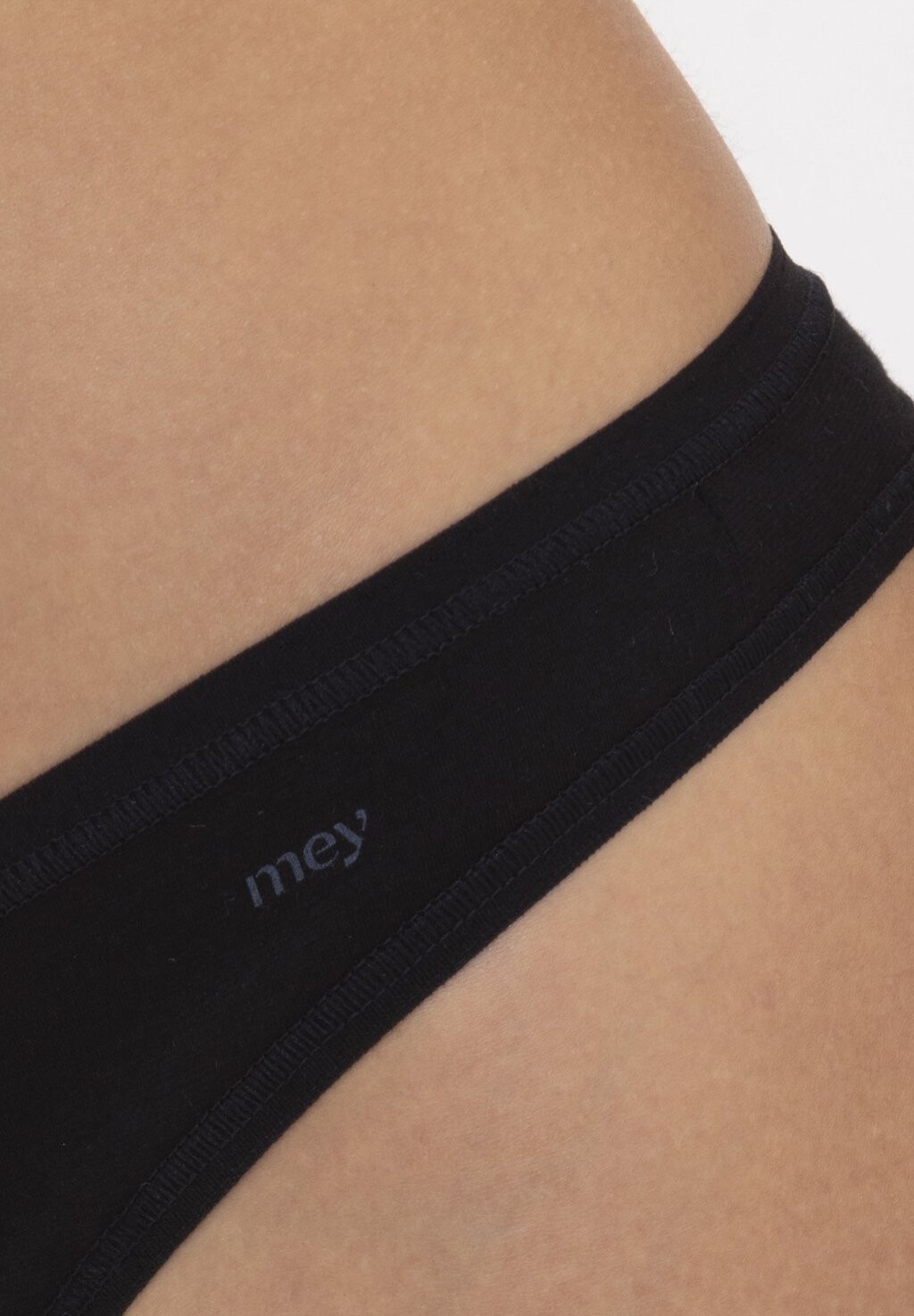 Стринги STRING mey, черный
Стринги STRING mey, черный