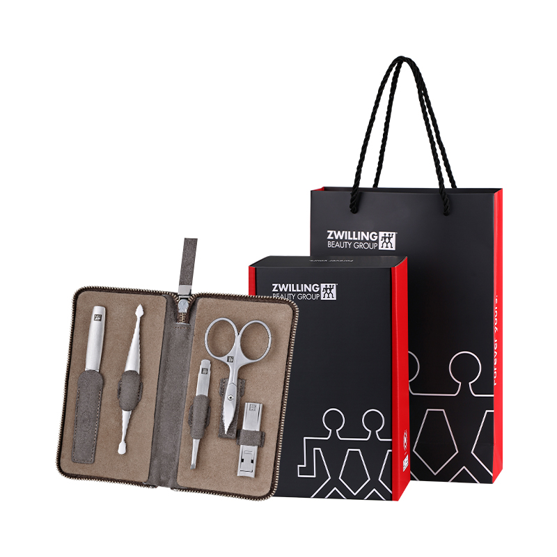 Импортный набор для ухода за ногтями с ультратонкой пилочкой и толкателем, 5 предметов ZWILLING
Импортный набор для ухода за ногтями с ультратонкой пилочкой и толкателем, 5 предметов ZWILLING