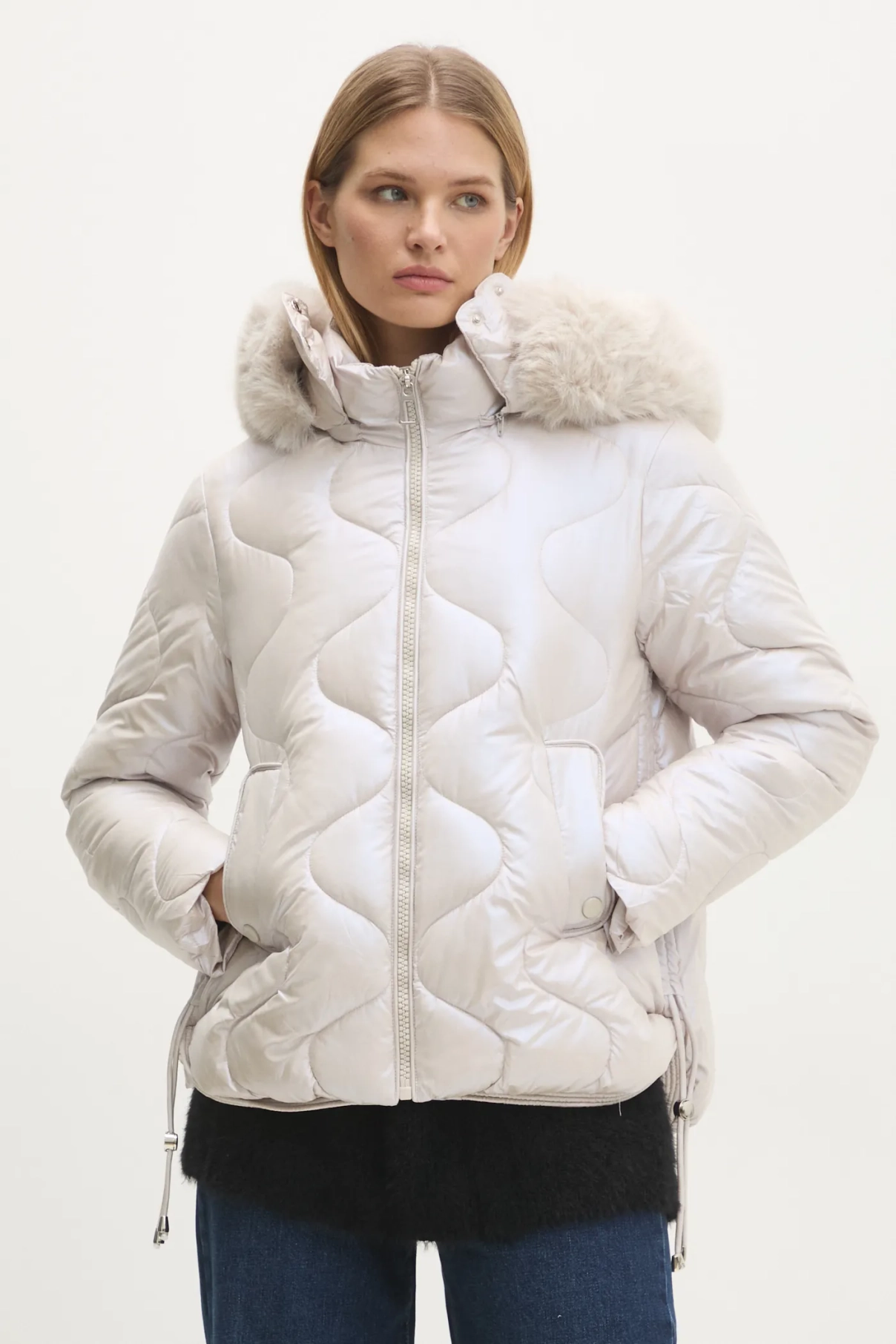 Куртка Answear Lab, бежевый
Куртка Answear Lab, бежевый