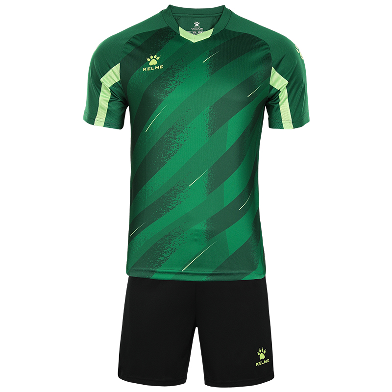 Футбольная форма унисекс KELME, зеленый
Футбольная форма унисекс KELME, зеленый