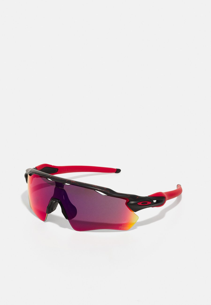 Солнцезащитные очки Oakley RADAR PATH UNISEX, 100T Matte Black/Black
Солнцезащитные очки Oakley RADAR PATH UNISEX, 100T Matte Black/Black