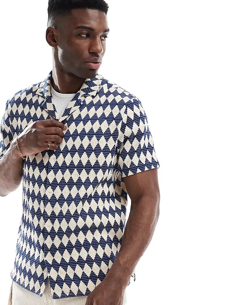 Рубашка с воротником-стойкой Another Influence в темно-синем и кремовом цветах
Рубашка с воротником-стойкой Another Influence в темно-синем и кремовом цветах