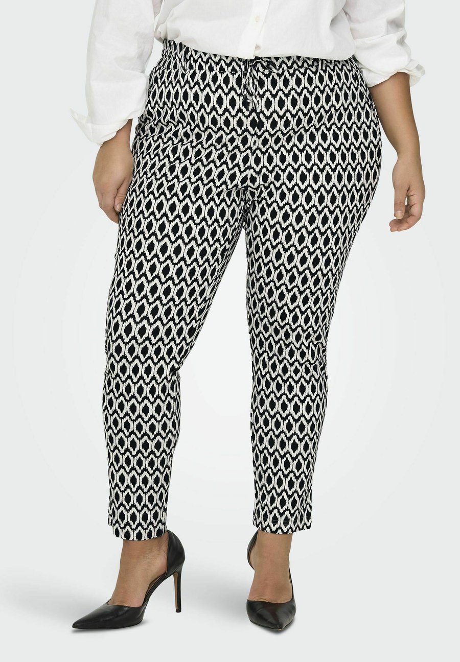 Брюки ONLY Carmakoma CURVY PATTERNED CLASSIC, Black 1/Mottled Black
Брюки ONLY Carmakoma CURVY PATTERNED CLASSIC, Black 1/Mottled Black