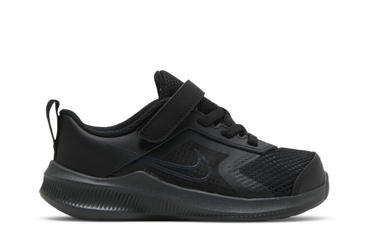 Кроссовки Nike Downshifter 11 TD, черный
Кроссовки Nike Downshifter 11 TD, черный