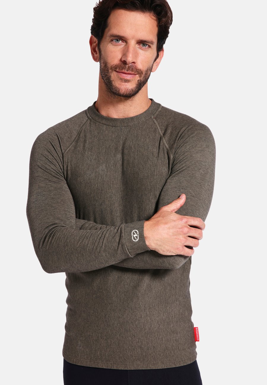 Топ Damart CREW NECK , Khaki Heather/Grey
Топ Damart CREW NECK , Khaki Heather/Grey