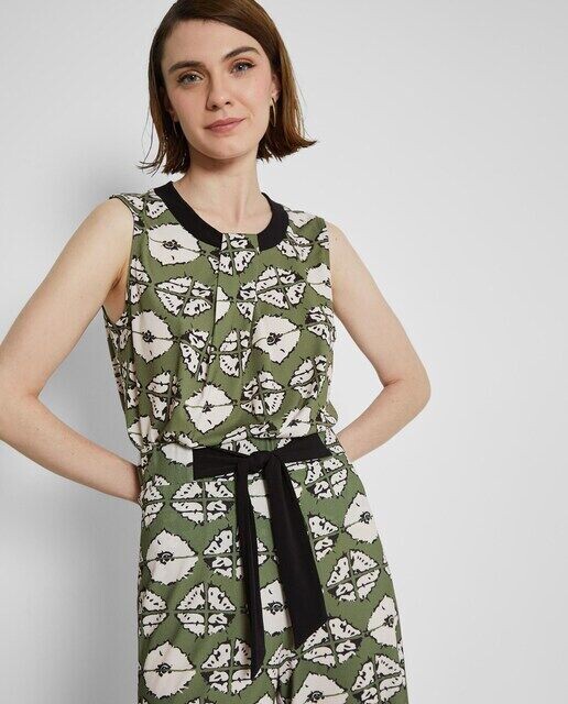 Женская футболка без рукавов с принтом Trucco, зеленый
Женская футболка без рукавов с принтом Trucco, зеленый