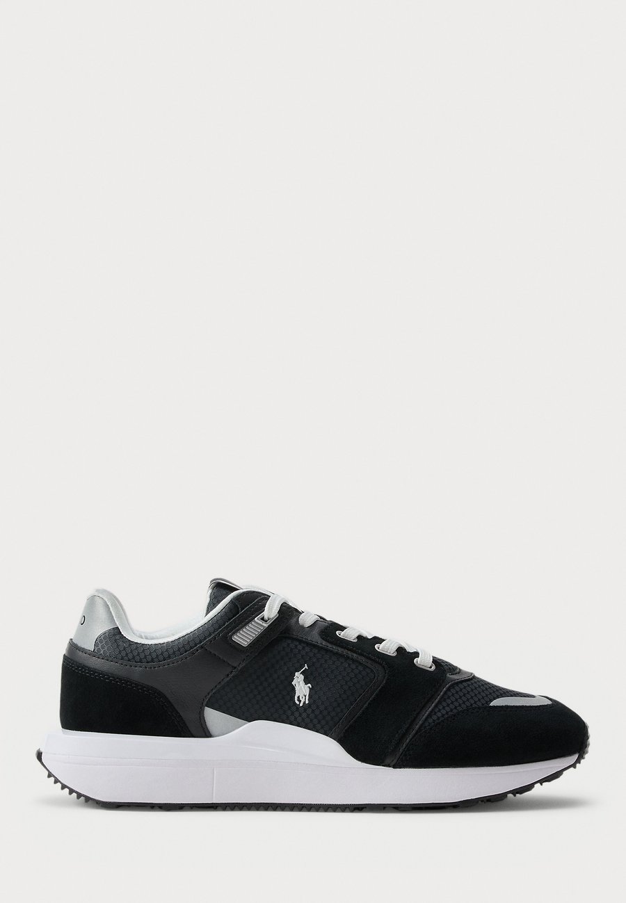 Кроссовки Polo Ralph Lauren TRAIN 89 V2 SUEDE-PANELED SNEAKER, Black/White/Black
Кроссовки Polo Ralph Lauren TRAIN 89 V2 SUEDE-PANELED SNEAKER, Black/White/Black