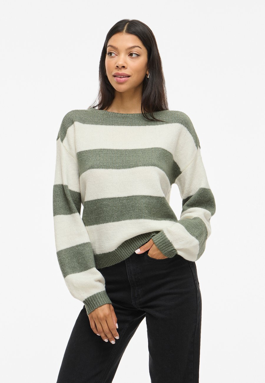 Джемпер VILA VIJOLA BOATNECK, Laurel Wreath/Cloud Dancer/Green
Джемпер VILA VIJOLA BOATNECK, Laurel Wreath/Cloud Dancer/Green