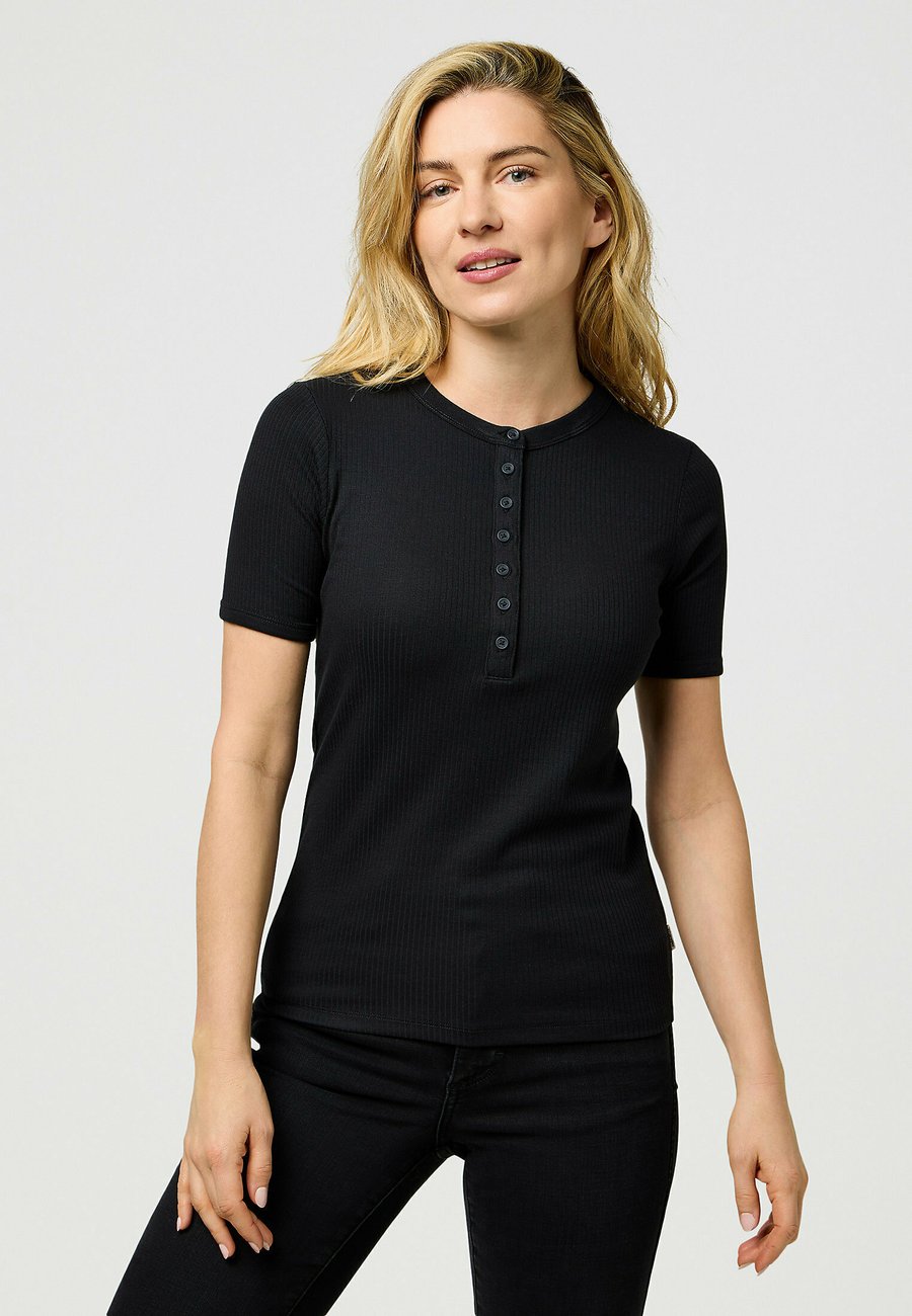 Футболка Wrangler SHORT SLEEVE SLIM FIT , Black, Черный, Футболка Wrangler SHORT SLEEVE SLIM FIT , Black
Футболка Wrangler SHORT SLEEVE SLIM FIT , Black, Черный, Футболка Wrangler SHORT SLEEVE SLIM FIT , Black