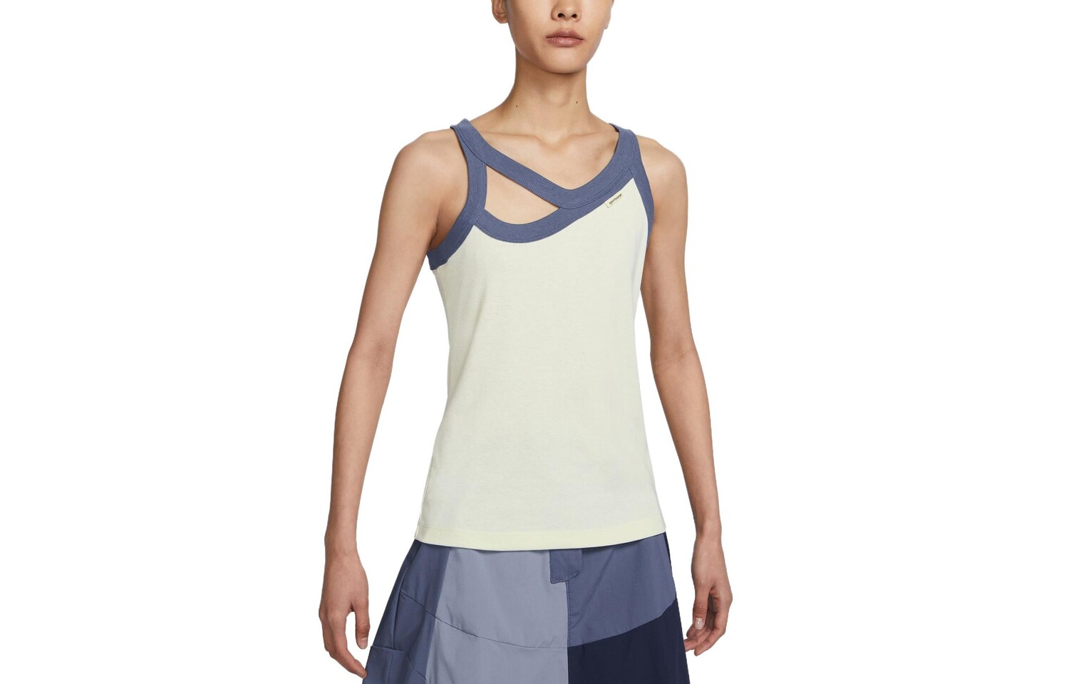 Женский жилет Nike, цвет Coconut Milk
Женский жилет Nike, цвет Coconut Milk