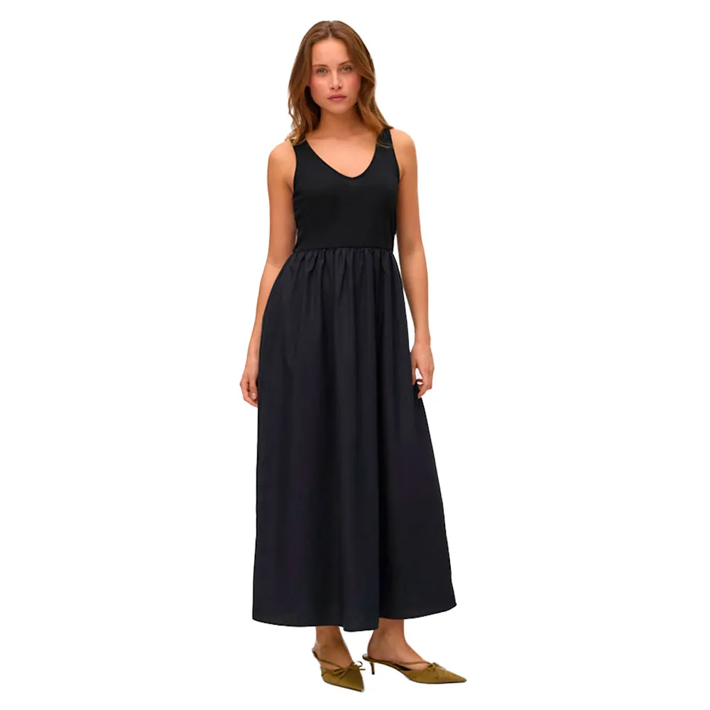 Платье Vero Moda Vally sleeveless long, черный
Платье Vero Moda Vally sleeveless long, черный