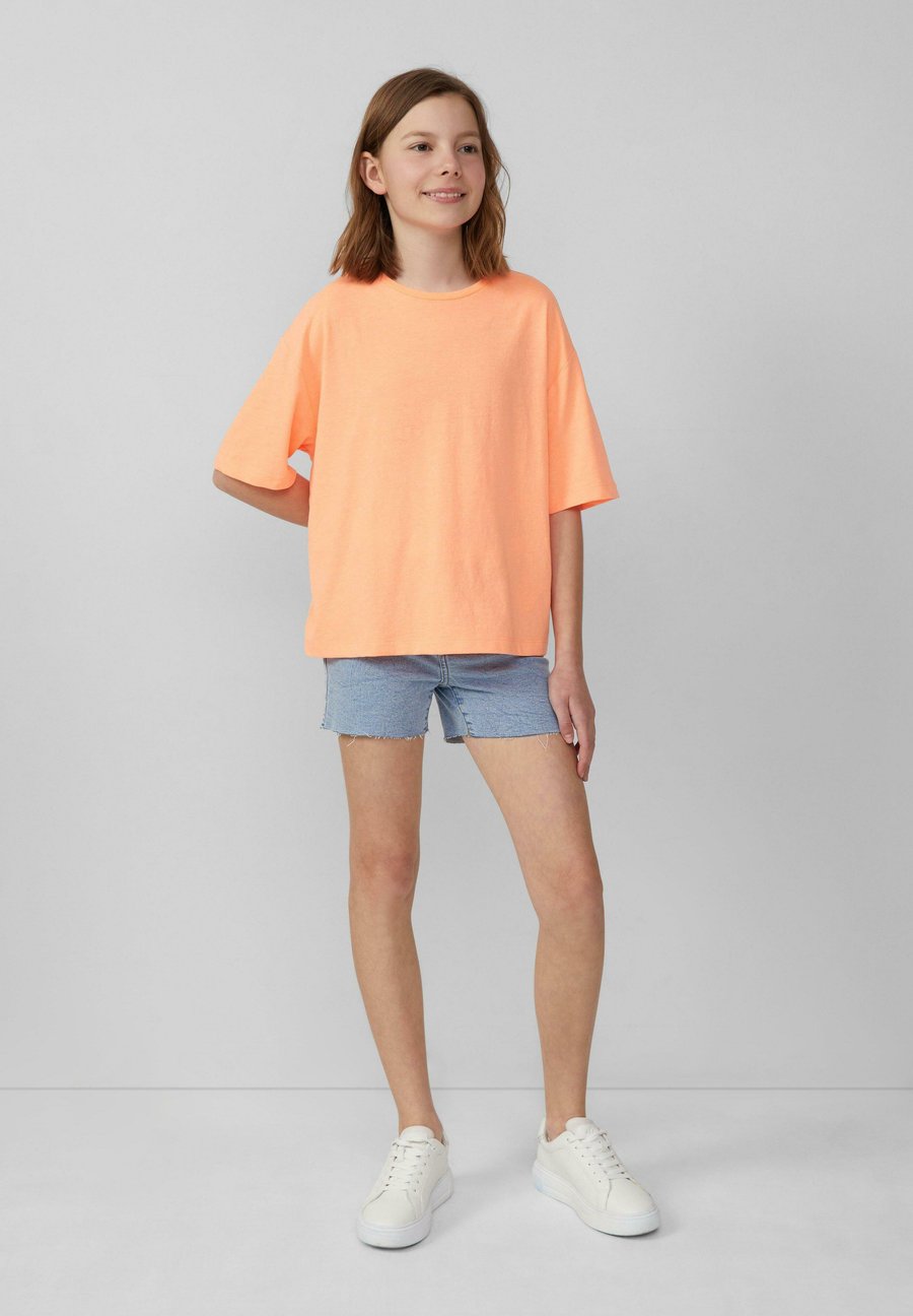 Футболка s.Oliver Print T-shirt, Orange/White, Белый, Футболка s.Oliver Print T-shirt, Orange/White
Футболка s.Oliver Print T-shirt, Orange/White, Белый, Футболка s.Oliver Print T-shirt, Orange/White