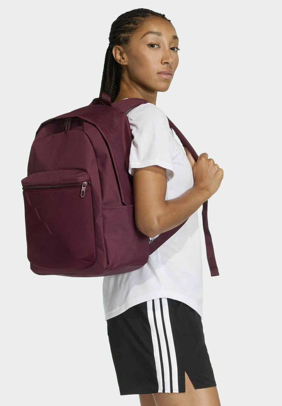 Рюкзак Adidas Performance ESSENTIALS EMBOSSED LOGO, Maroon/Bordeaux
Рюкзак Adidas Performance ESSENTIALS EMBOSSED LOGO, Maroon/Bordeaux