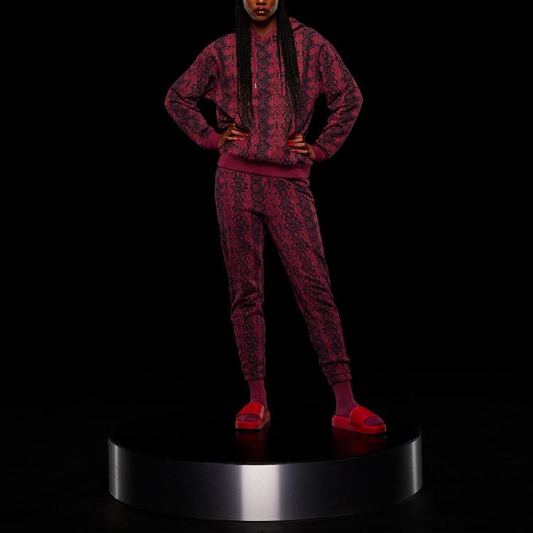 X IVY PARK Толстовка унисекс красная Adidas Originals, красный
X IVY PARK Толстовка унисекс красная Adidas Originals, красный