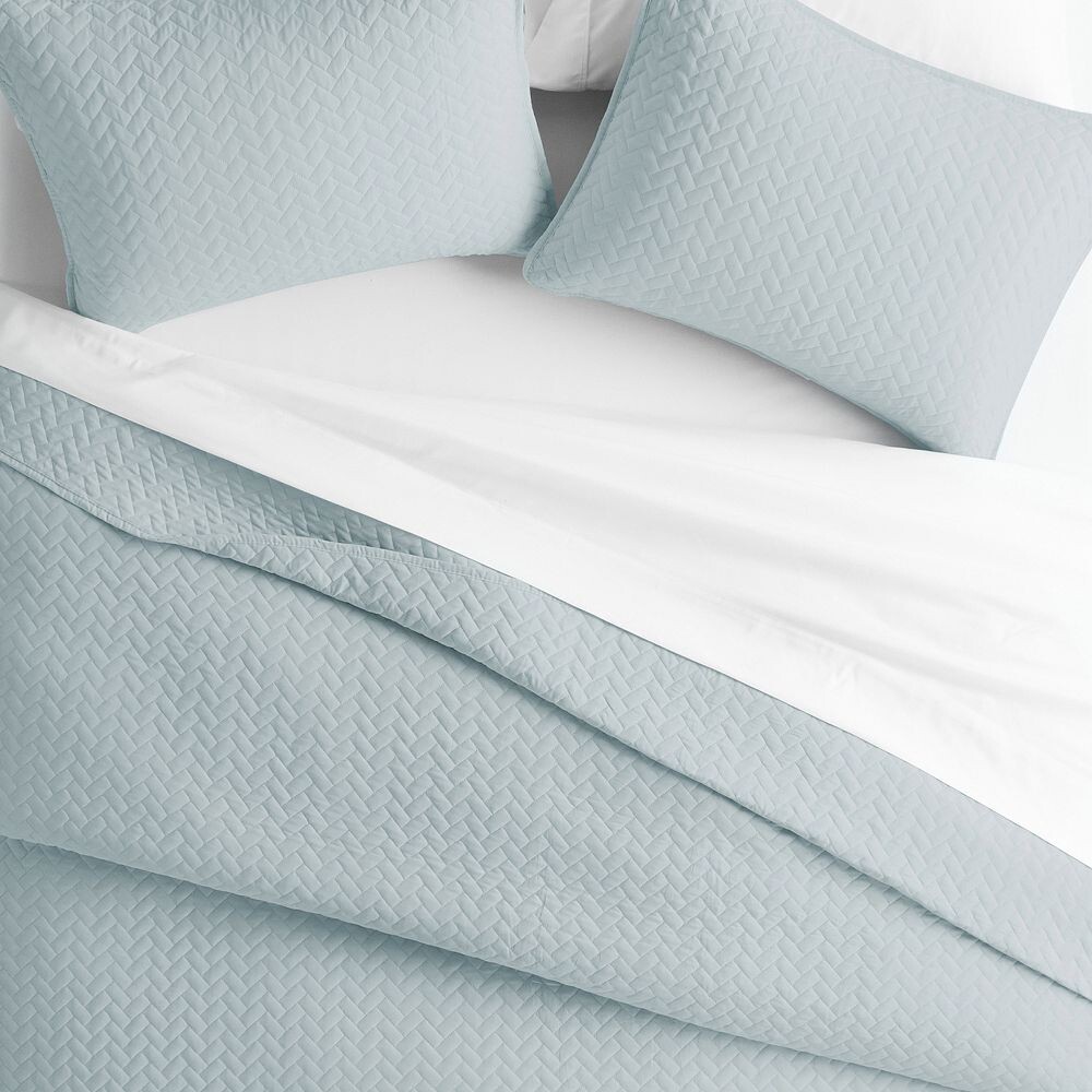 Легкий и дышащий комплект льняных одеял Urban Loft из 3 предметов, цвет Herringbone Pale Blue
Легкий и дышащий комплект льняных одеял Urban Loft из 3 предметов, цвет Herringbone Pale Blue