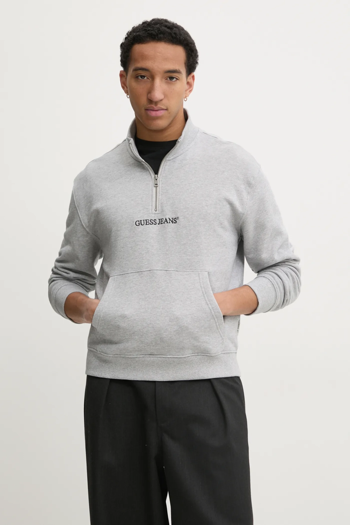 Толстовка Guess Jeans, серый
Толстовка Guess Jeans, серый