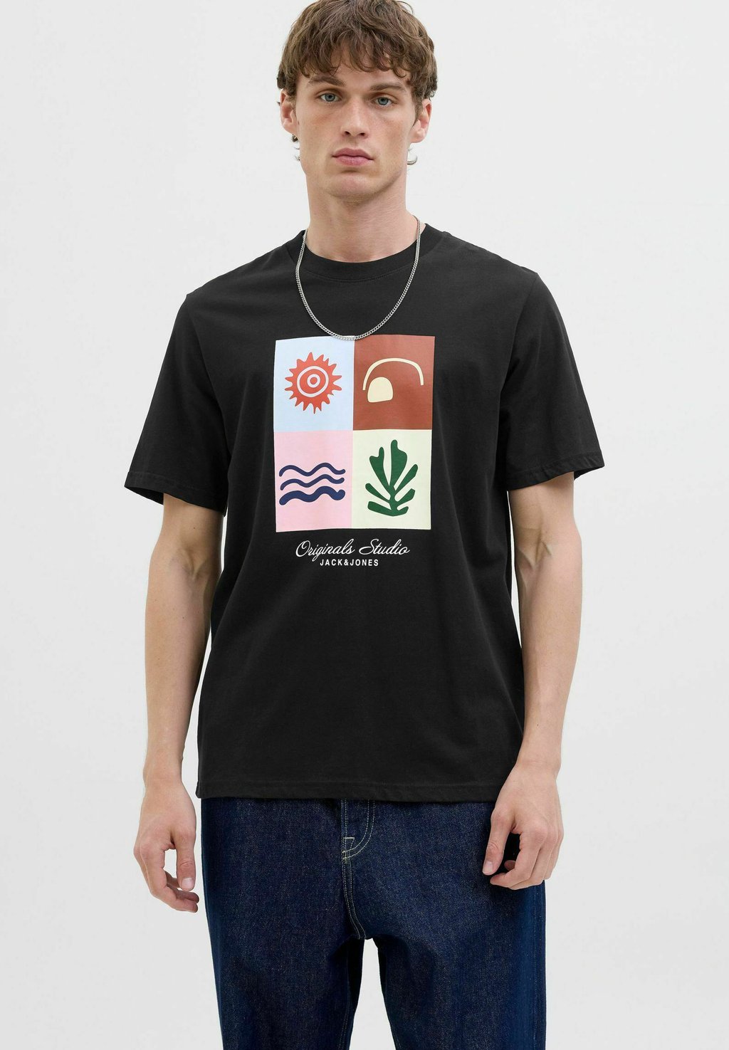 Футболка с принтом RUNDHALSAUSSCHNITT Jack & Jones, черный
Футболка с принтом RUNDHALSAUSSCHNITT Jack & Jones, черный