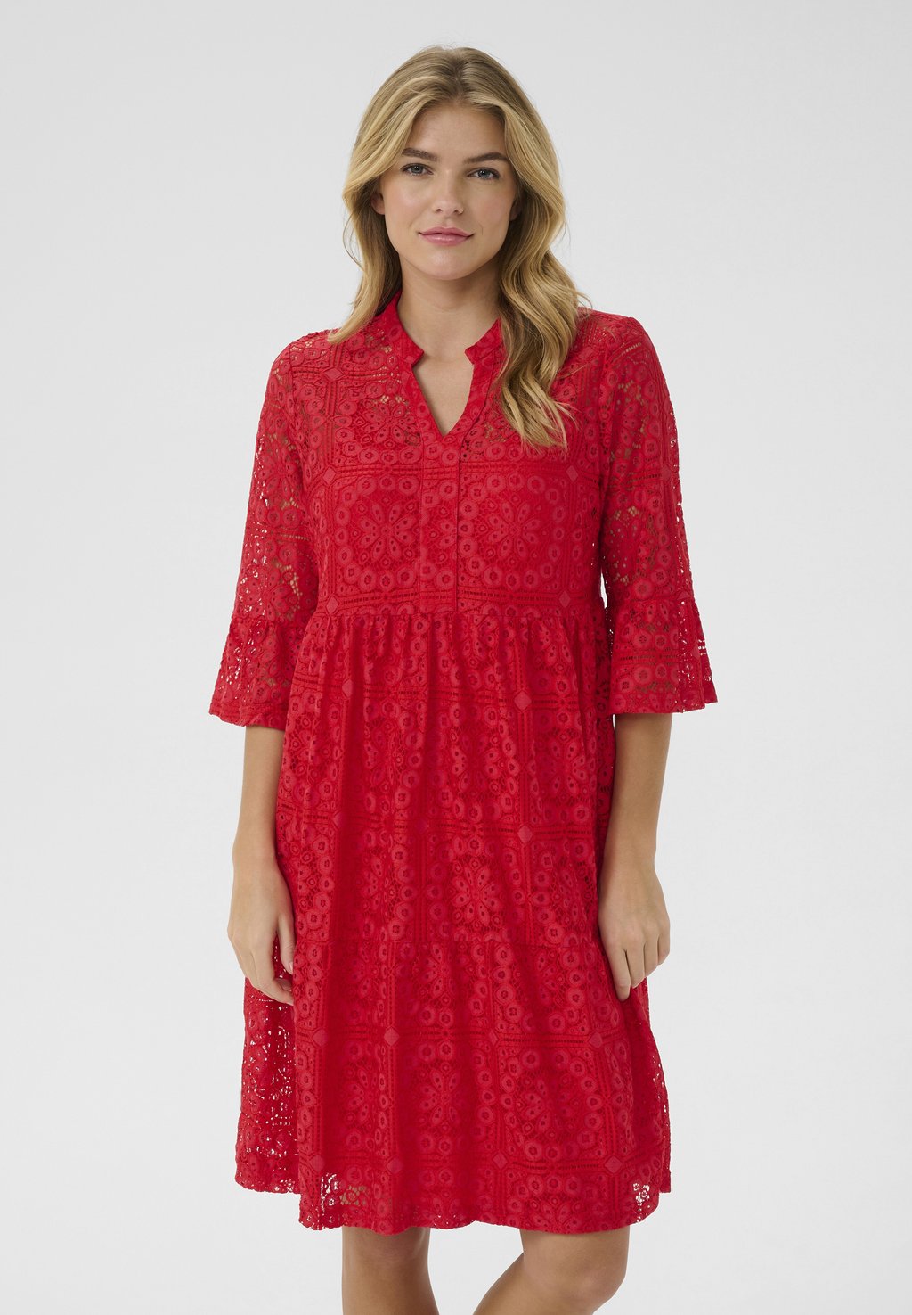 Повседневное платье CRTILEY Cream, красный
Повседневное платье CRTILEY Cream, красный