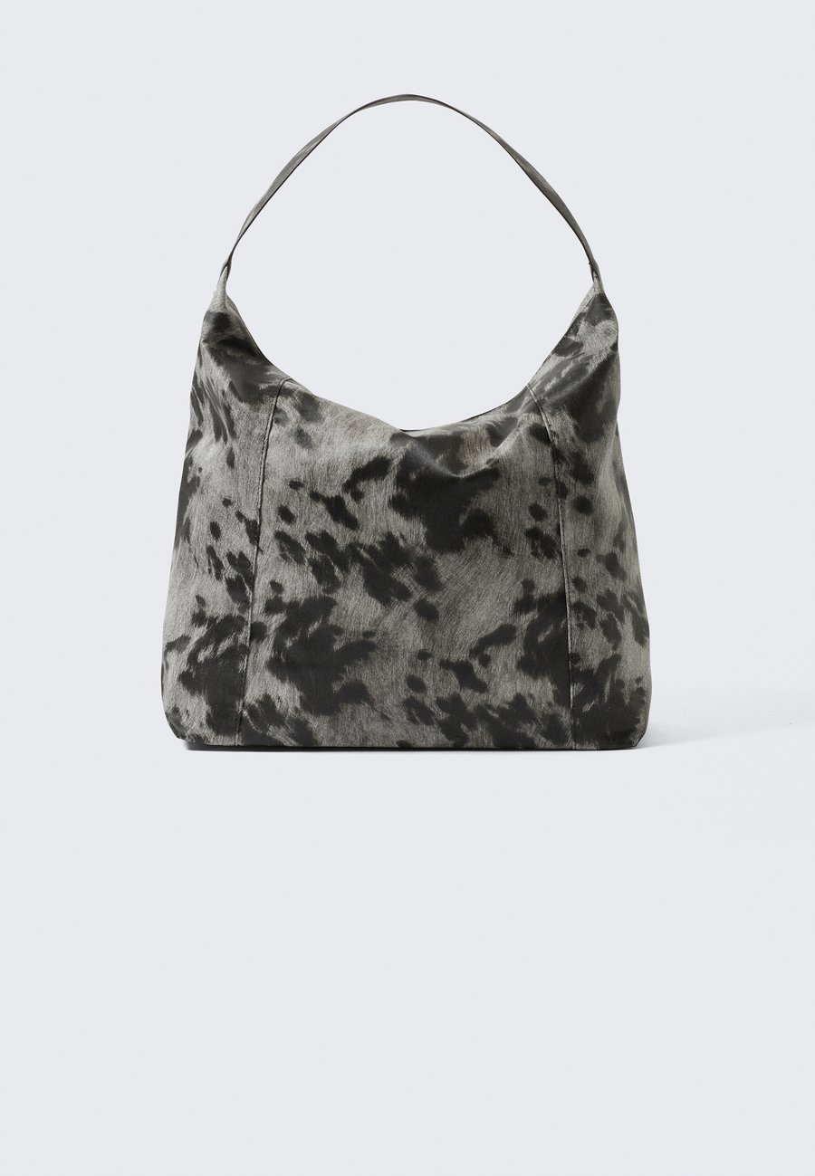 Сумка кросс-боди Weekday COW, Black/White/Black
Сумка кросс-боди Weekday COW, Black/White/Black