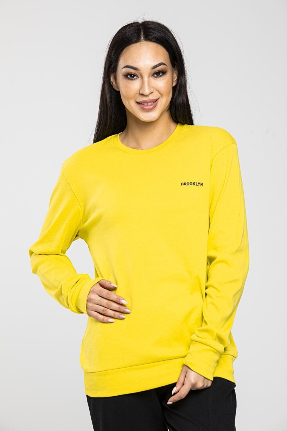 Тонкая толстовка Slim Fit с круглым вырезом и длинными рукавами SPR21K18 Süperlife, желтый
Тонкая толстовка Slim Fit с круглым вырезом и длинными рукавами SPR21K18 Süperlife, желтый