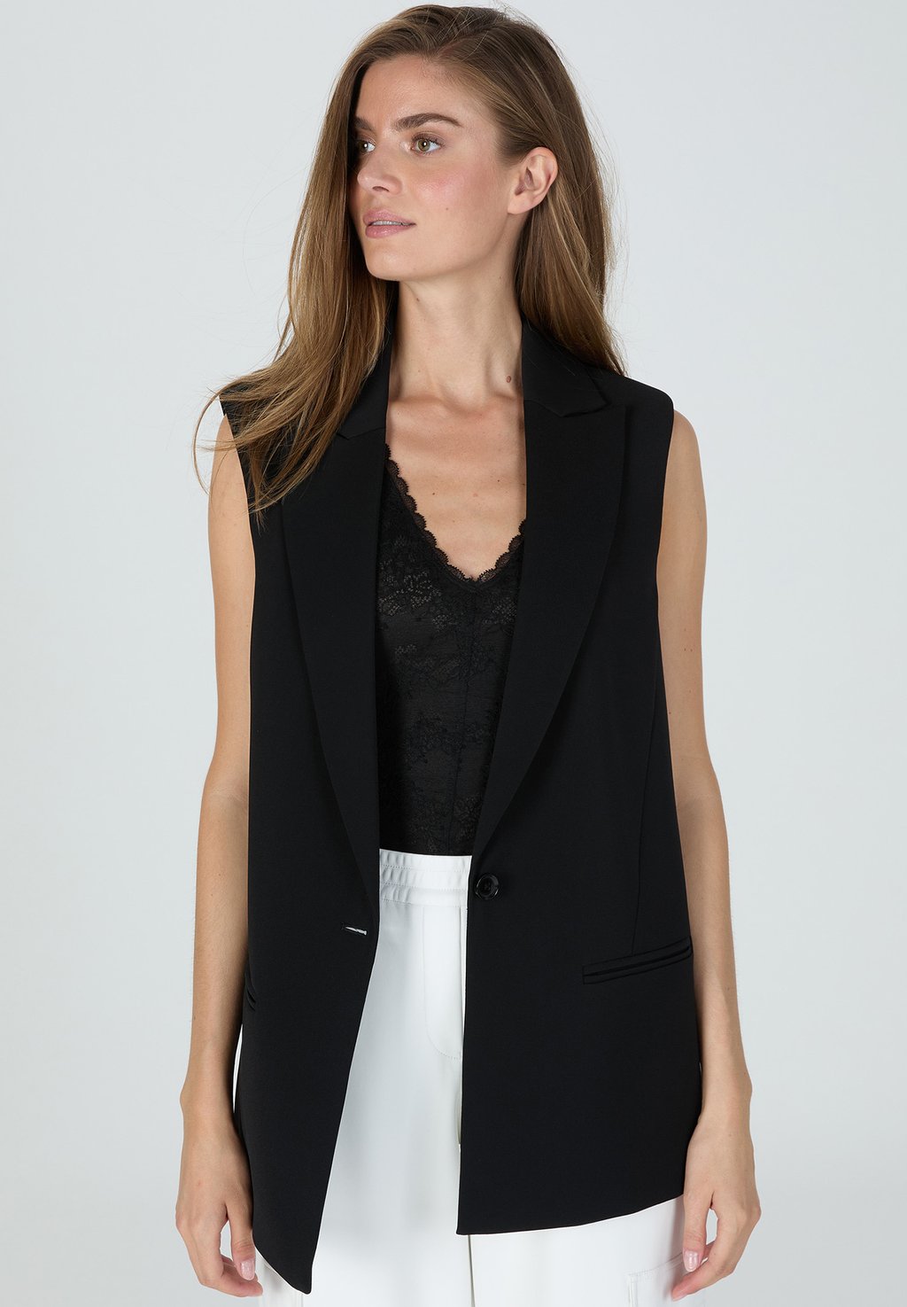 Жилет Marc Aurel, черный
Жилет Marc Aurel, черный