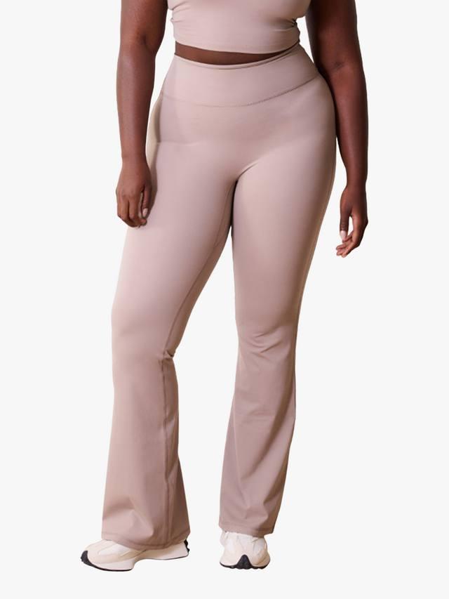 24/7 Revitalise леггинсы Flare Leg Lovall, Clay
24/7 Revitalise леггинсы Flare Leg Lovall, Clay