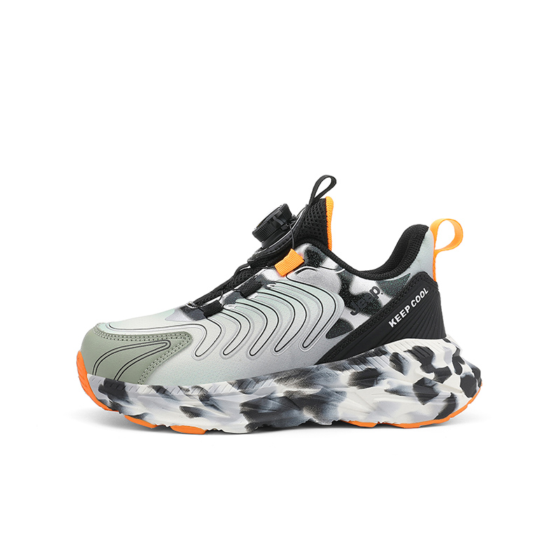 Jeep Детские беговые кроссовки черно-зеленые Kids'
Jeep Детские беговые кроссовки черно-зеленые Kids'