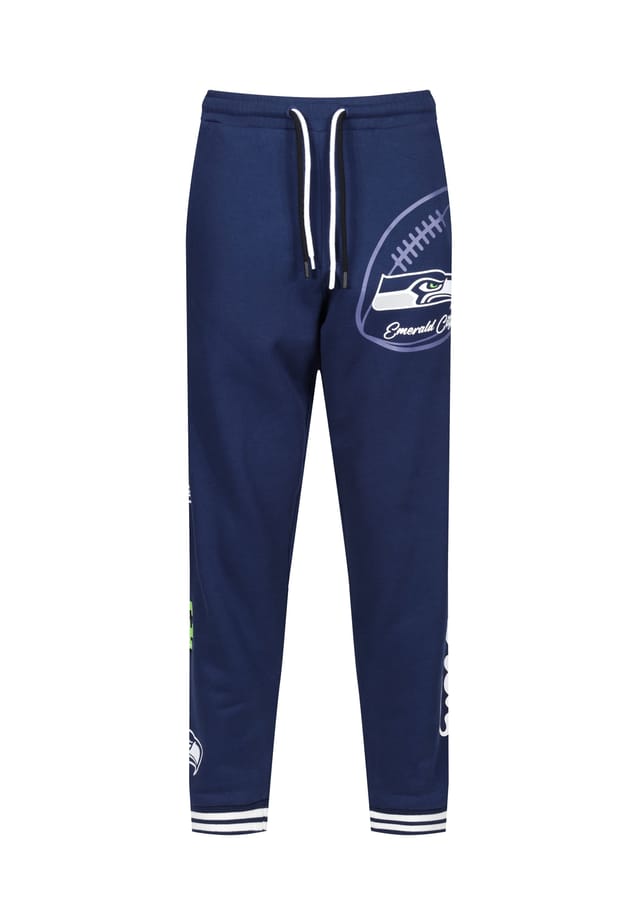 Спортивные штаны NFL Seahawks Emerald City с полосатыми манжетами Re:Covered, синий
Спортивные штаны NFL Seahawks Emerald City с полосатыми манжетами Re:Covered, синий