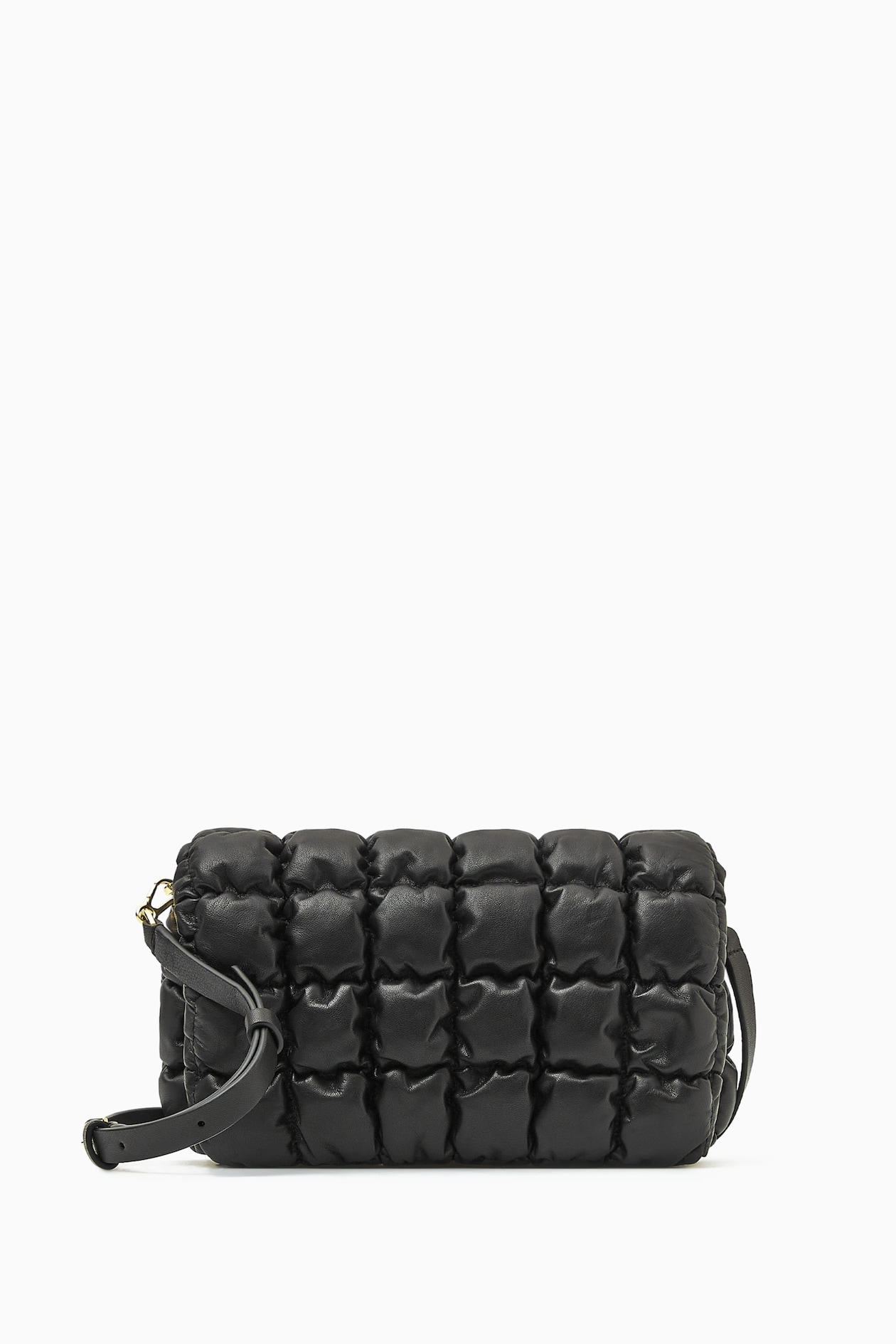 Стеганая кожаная сумка-мессенджер COS, черный 
Стеганая кожаная сумка-мессенджер COS, черный