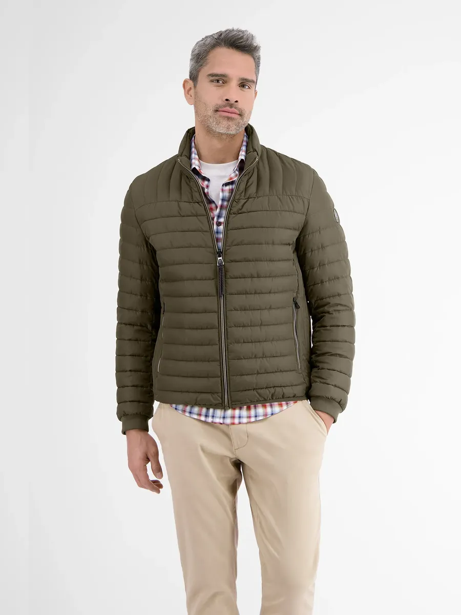 Стеганая куртка LERROS "Стеганый блузон LERROS", зеленый
Стеганая куртка LERROS "Стеганый блузон LERROS", зеленый