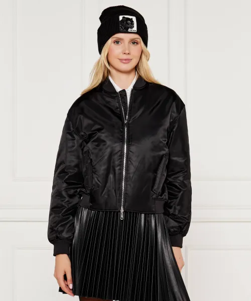 Бомбер Regular fit Calvin Klein Jeans, черный
Бомбер Regular fit Calvin Klein Jeans, черный