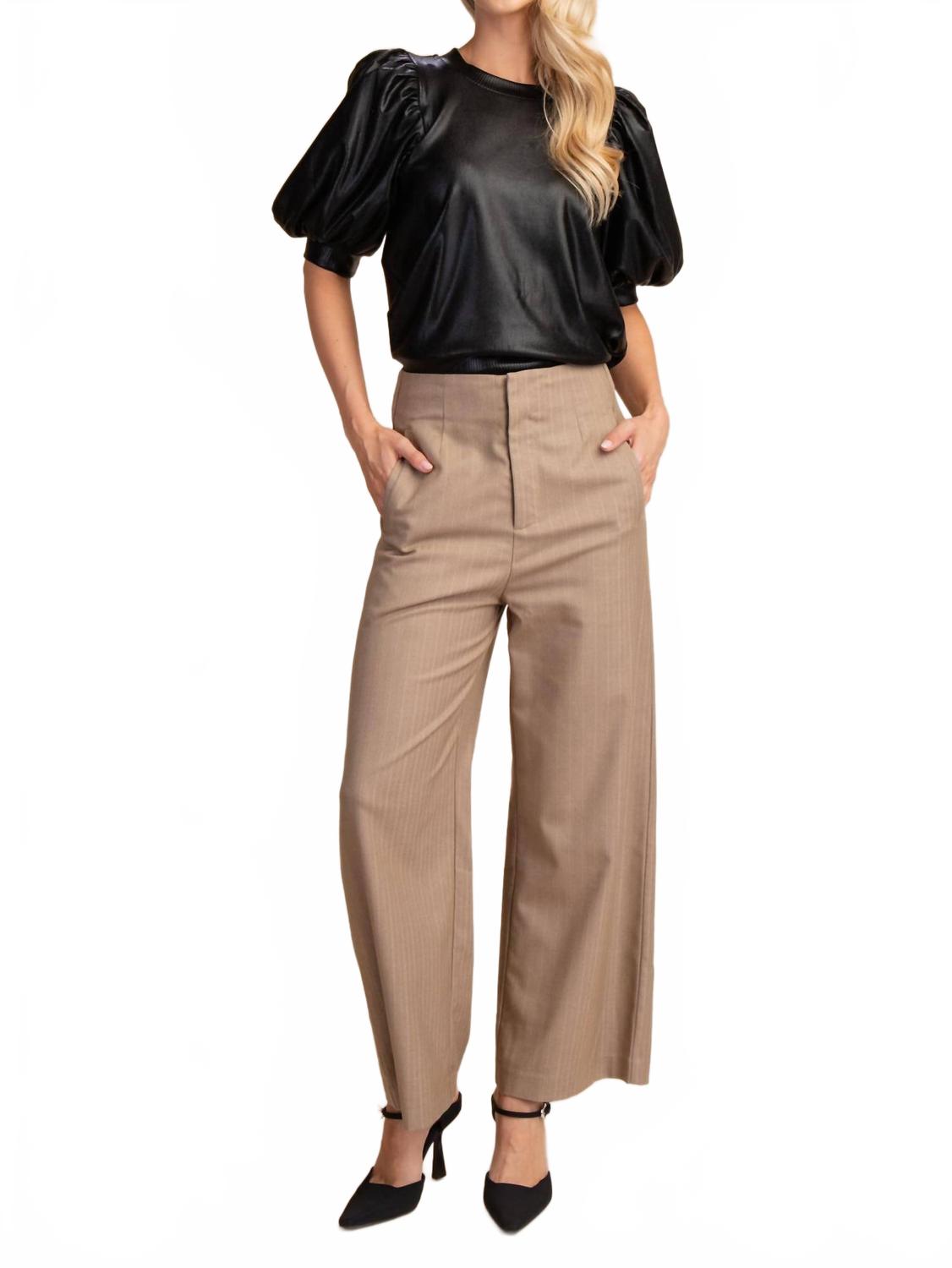 Брюки в полоску с высокой талией и боковыми карманами, серо-коричневого цвета Glam, серо-коричневый
Брюки в полоску с высокой талией и боковыми карманами, серо-коричневого цвета Glam, серо-коричневый