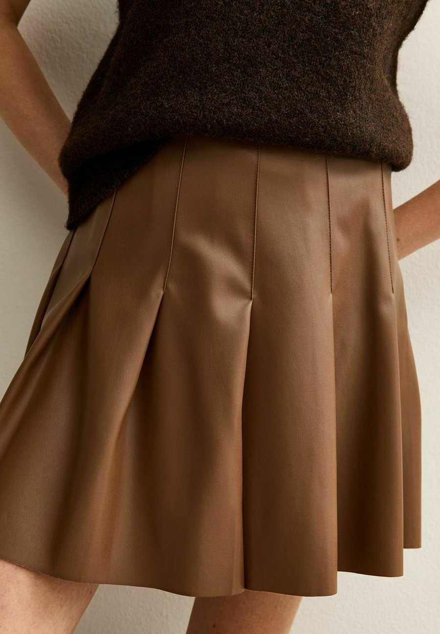 Юбка New Look PLEATED MINI, Tan
Юбка New Look PLEATED MINI, Tan