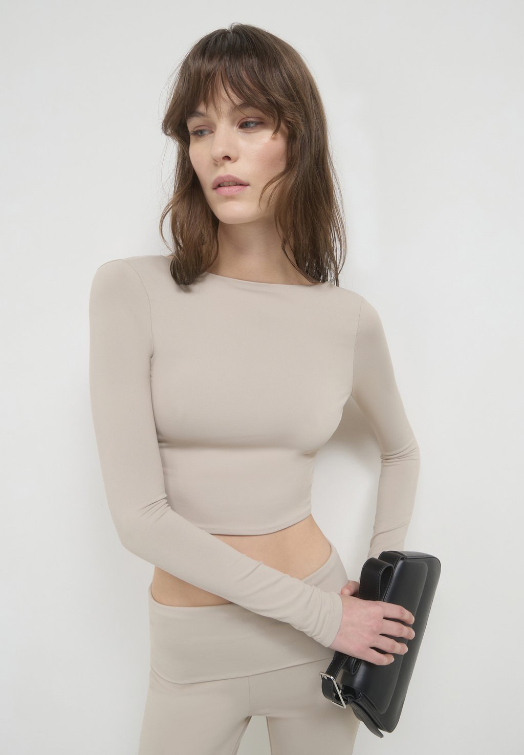 Топ с длинными рукавами CROP SCHIENA SCOPERTA Calliope, серо-коричневый
Топ с длинными рукавами CROP SCHIENA SCOPERTA Calliope, серо-коричневый