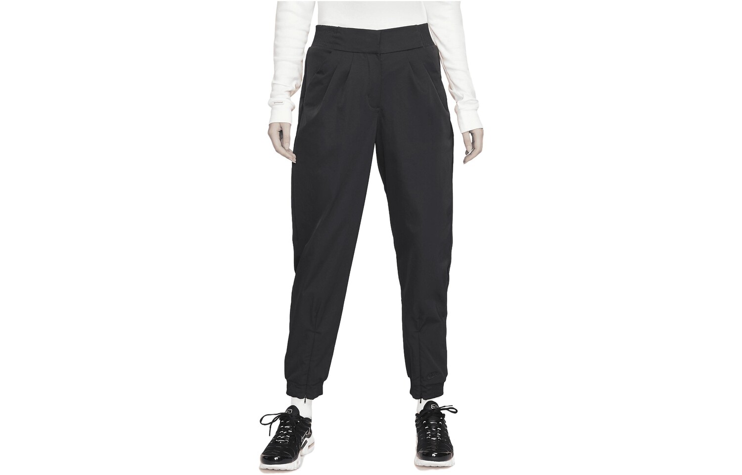 Повседневные брюки женские черные Nike
Повседневные брюки женские черные Nike