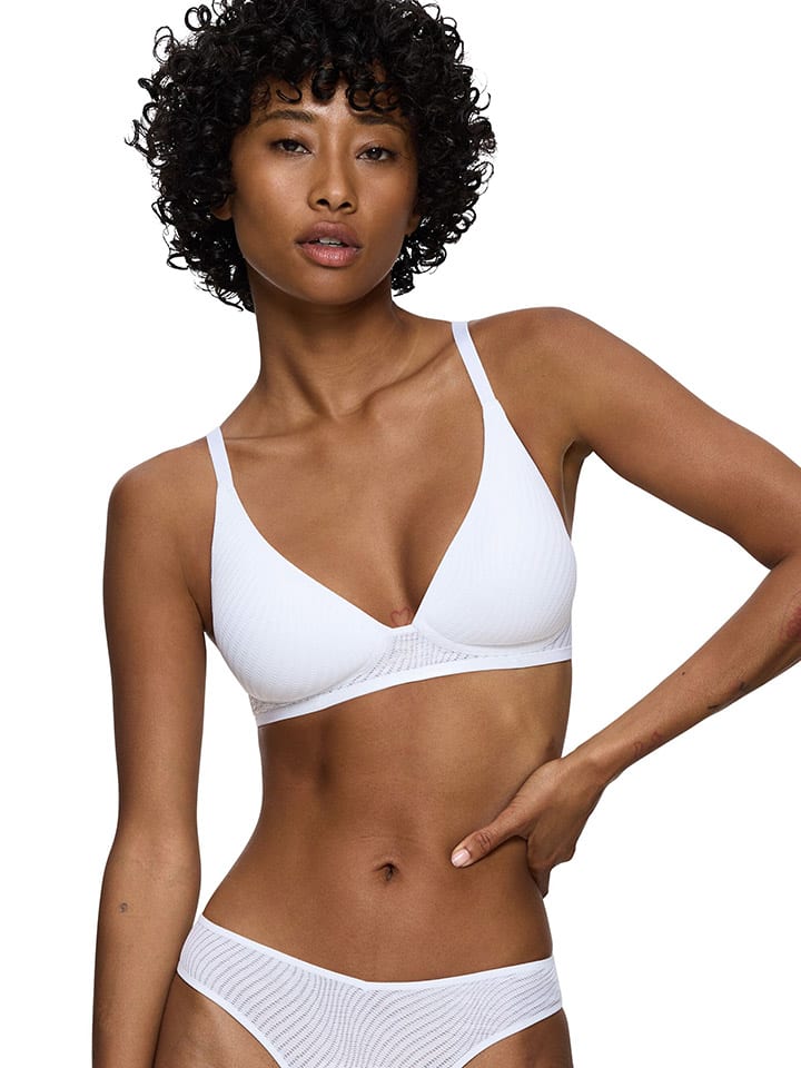 Бюстгальтер на косточках Triumph, белый
Бюстгальтер на косточках Triumph, белый