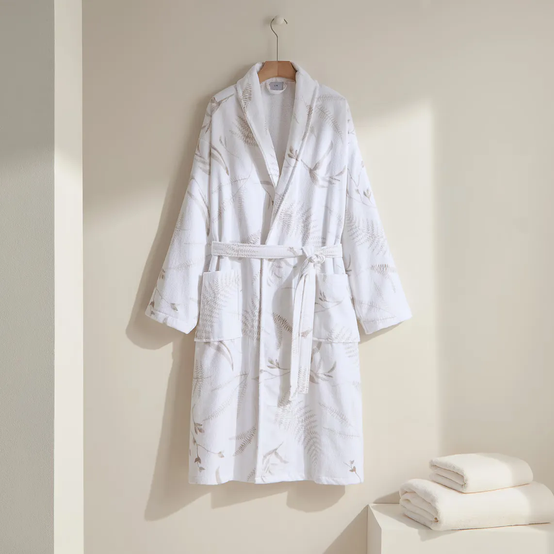 Хлопковый халат 380 гр/м2 Essence El Corte Inglés, бежевый
Хлопковый халат 380 гр/м2 Essence El Corte Inglés, бежевый